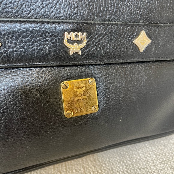 Vintage MCM Leather Crossbody Messenger Shoulder Sling Bag Purse Black Studded - Picture 5 of 16